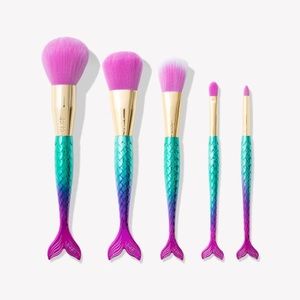 New In Box Tarte Minutes to Mermaid Brush Set